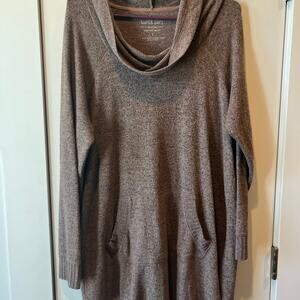 (1) Torrid Super Soft Tunic  (1x or 14-16)